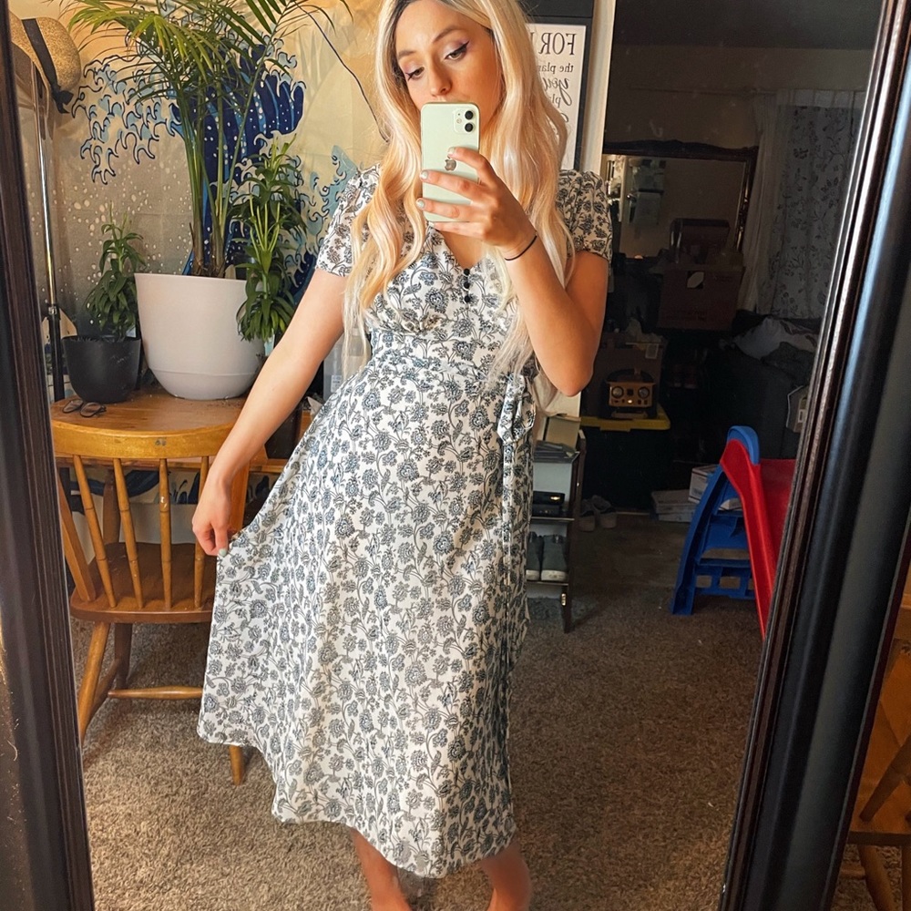 LOFT MAXI DRESS